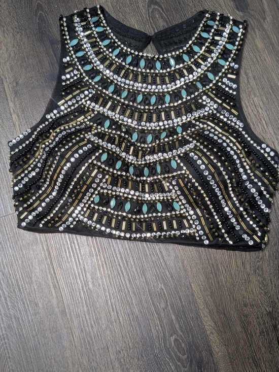 Jovani Tops - Beautifully beaded "tribal" or "geometric" crop top design Size 4 

￼Jovani +2